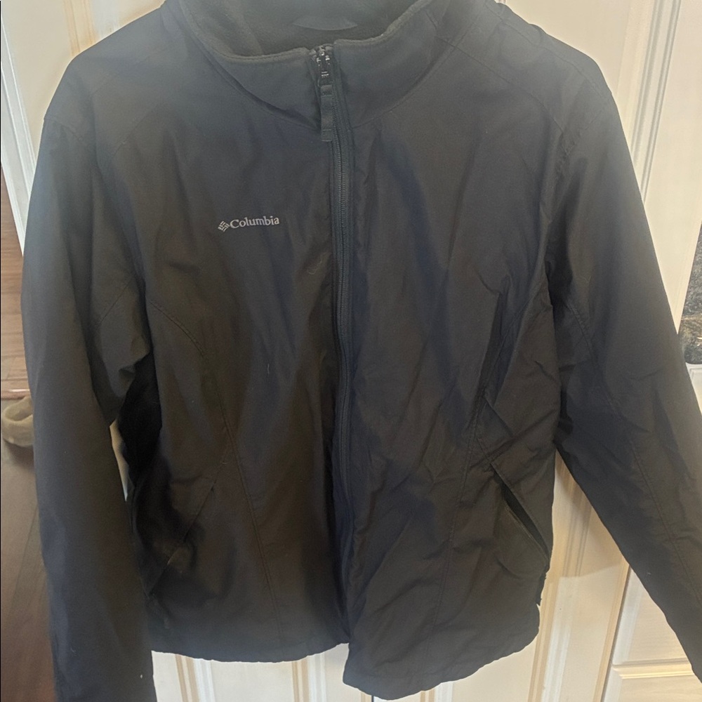 Columbia Women's Black fleece lined Jacket large